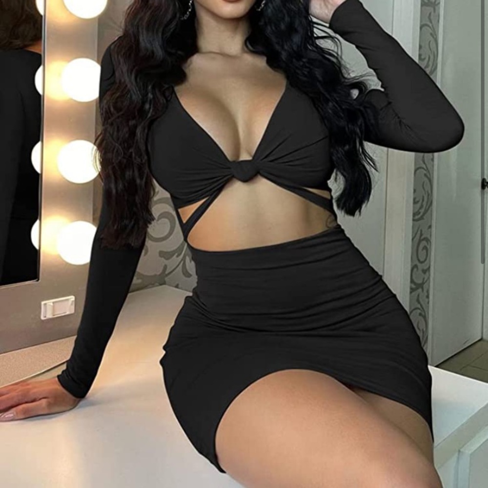 XXTAXN Women's Sexy Bodycon Deep V Neck Long Sleeve Cut Out Club Mini Dress